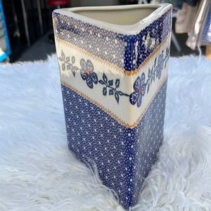 Polish pottery triangle vase blue floral design